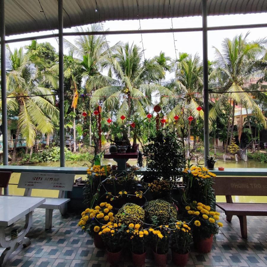 Khach San 20 Hotel Chau Doc Exterior photo